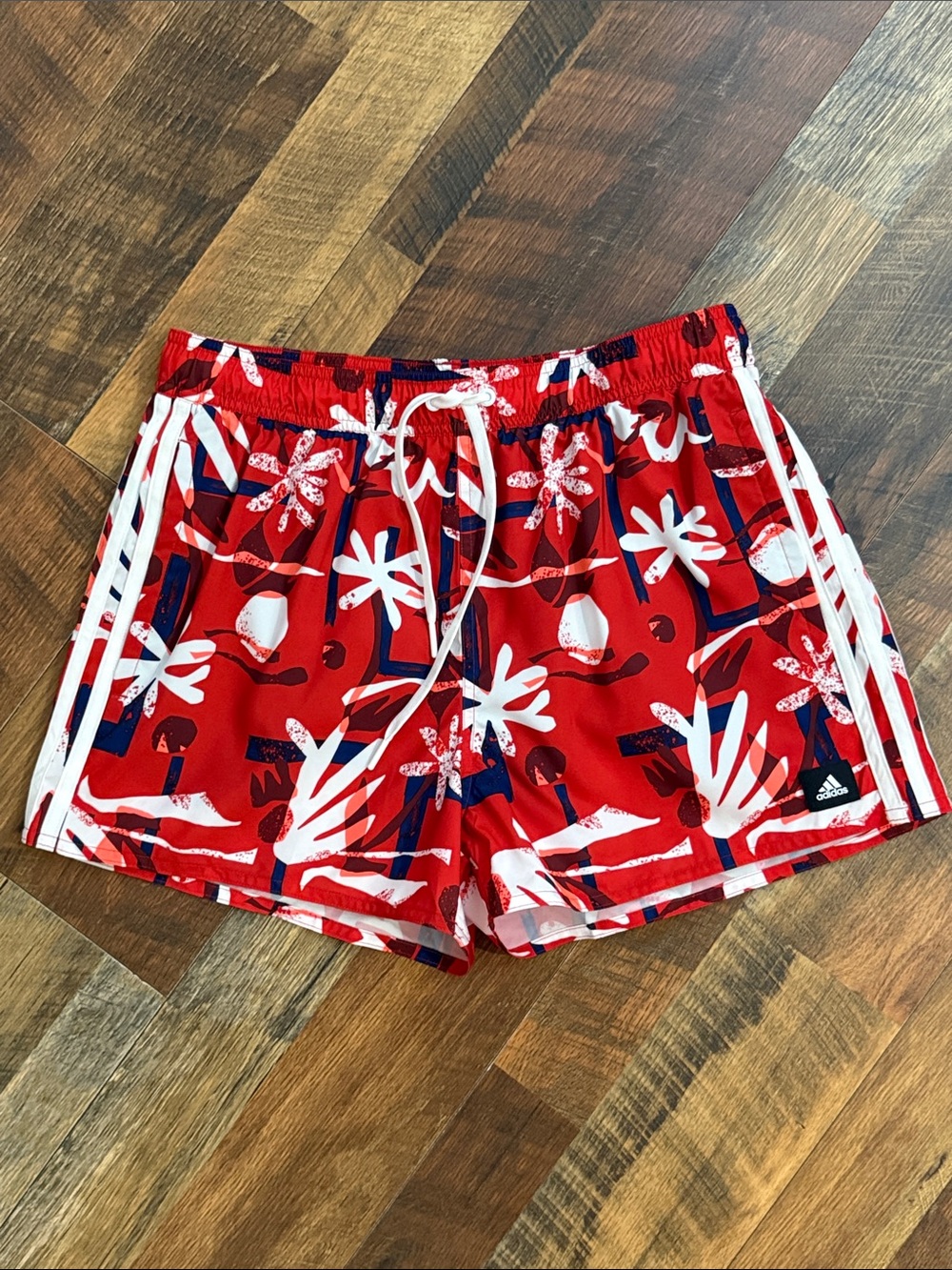 Adidas Originals Red Tropical Print Swim Shorts Medium Mesh Lined